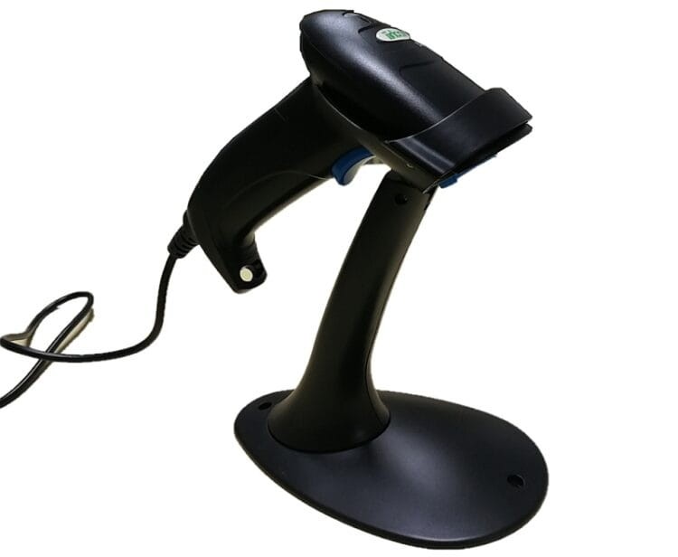 ec320_skaner_na_podstawce1_800x660-750x616.jpg